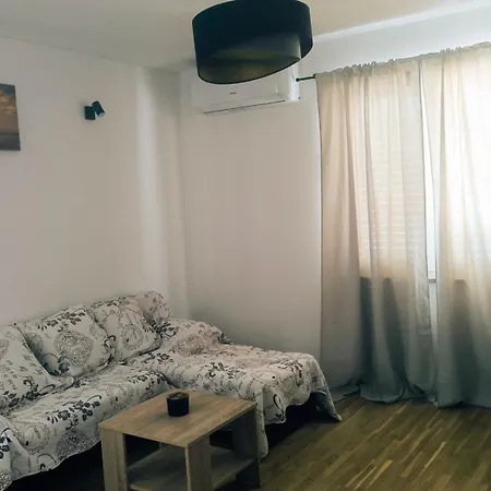بيت للعطل House Solis
