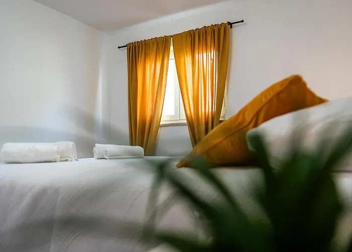 House Solis Tatil Evi Rab Town