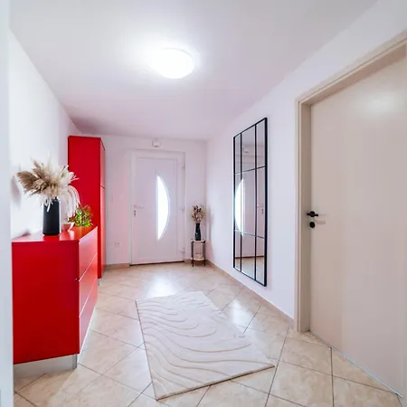 Holiday home House Solis Rab Town