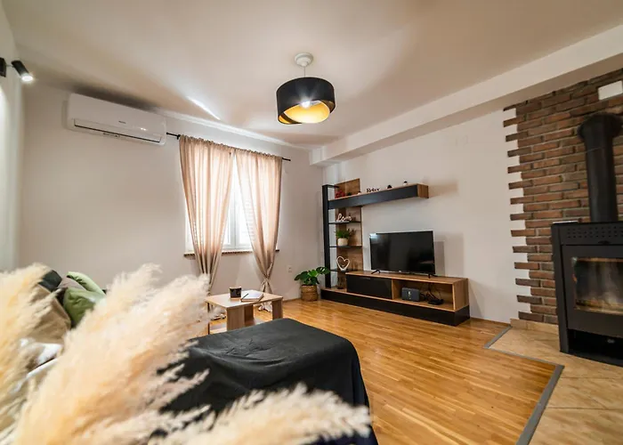 House Solis * Rab Town