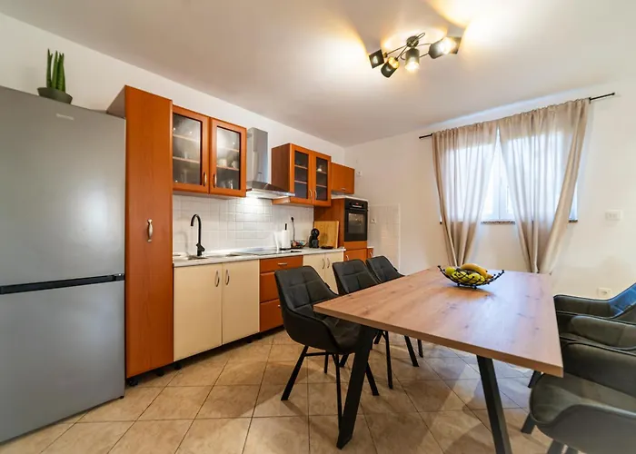 בית נופש House Solis *